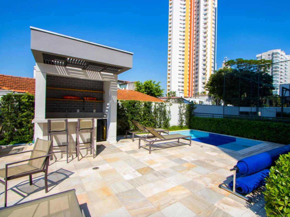 Apartamento mobiliado à venda – 160m²com 03 suítes e quintal. - foto 15