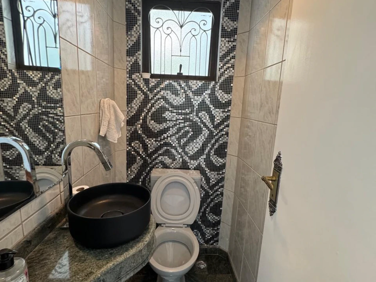 Casa Comercial locação Rua das Figueiras. - foto 7