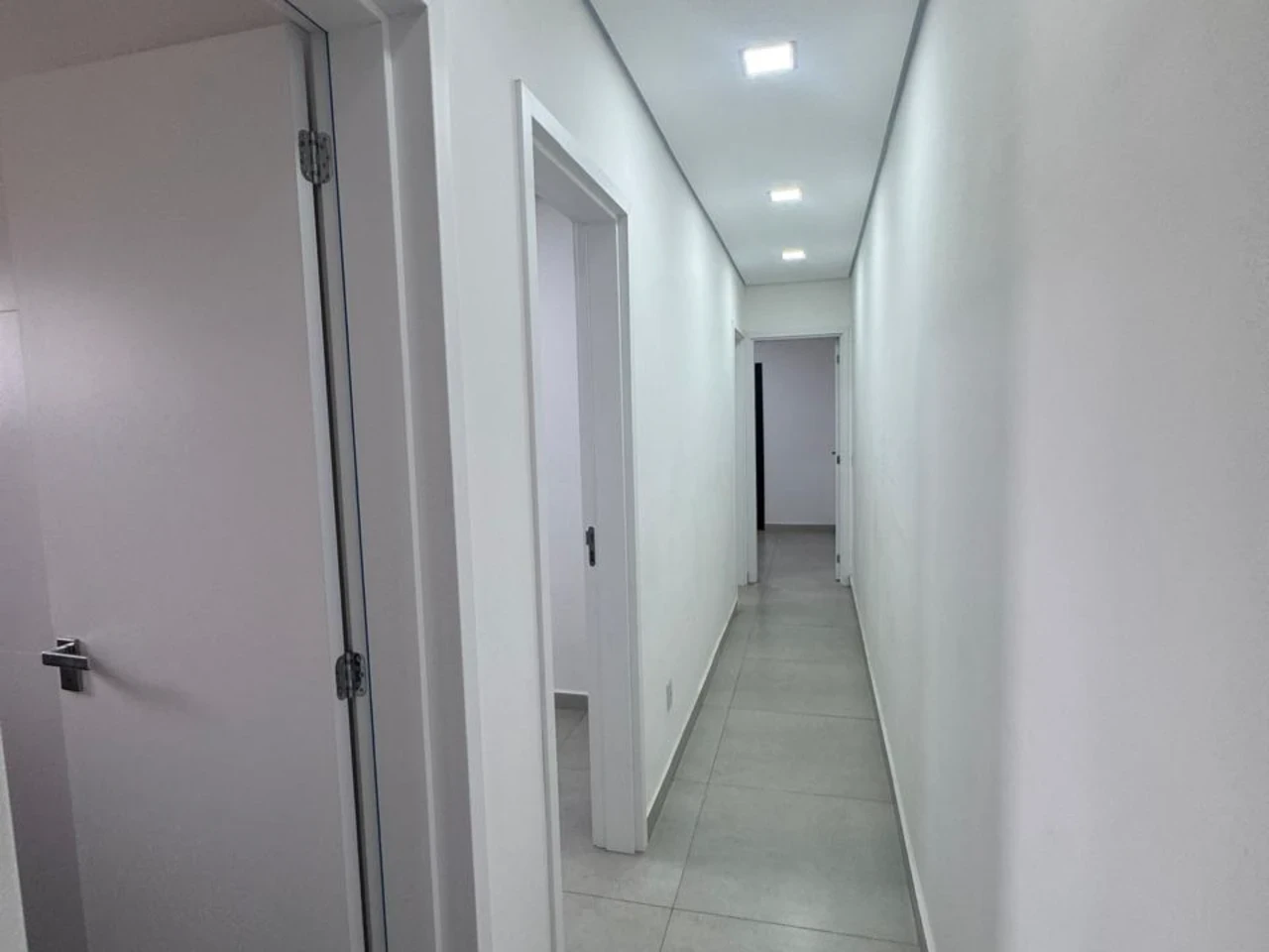 Apartamento Vago Santa Maria com 03 dormitórios e 02 suítes. - foto 4