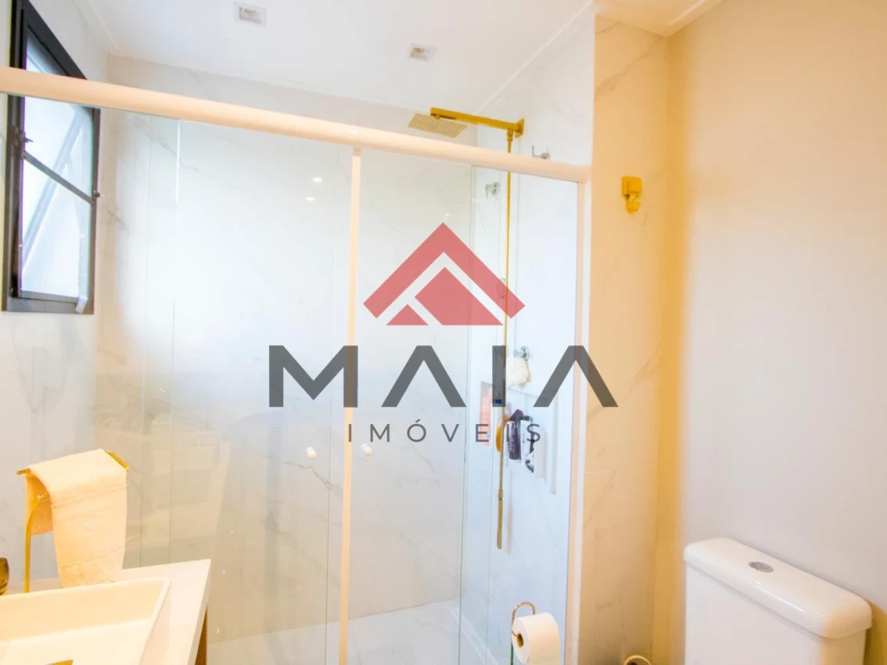 Apartamento mobiliado à venda – 160m²com 03 suítes e quintal. - foto 5