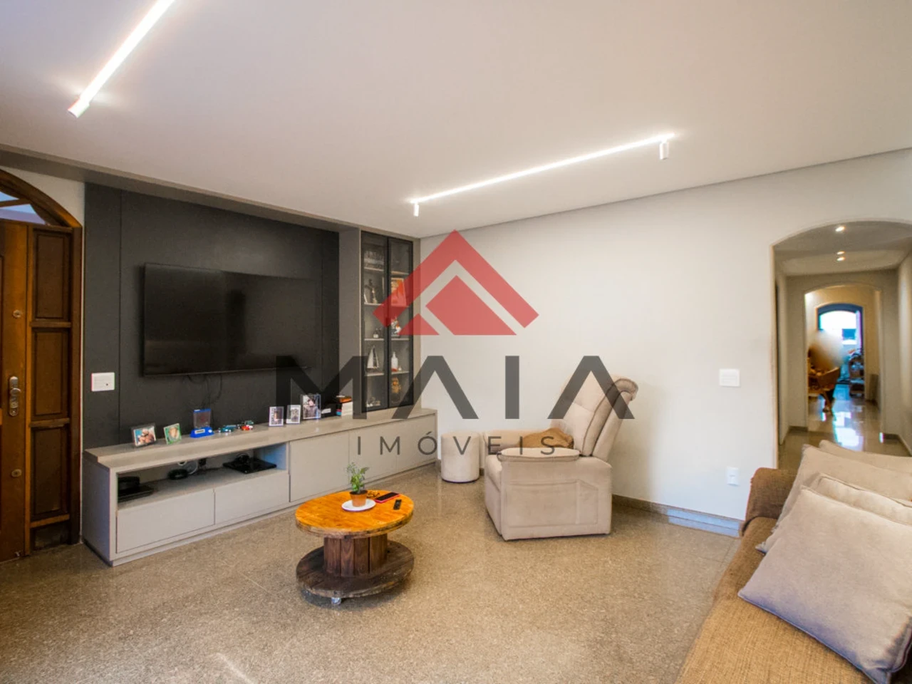 Casa no Campestre à venda com 420 metros e 06 vagas. - foto 5