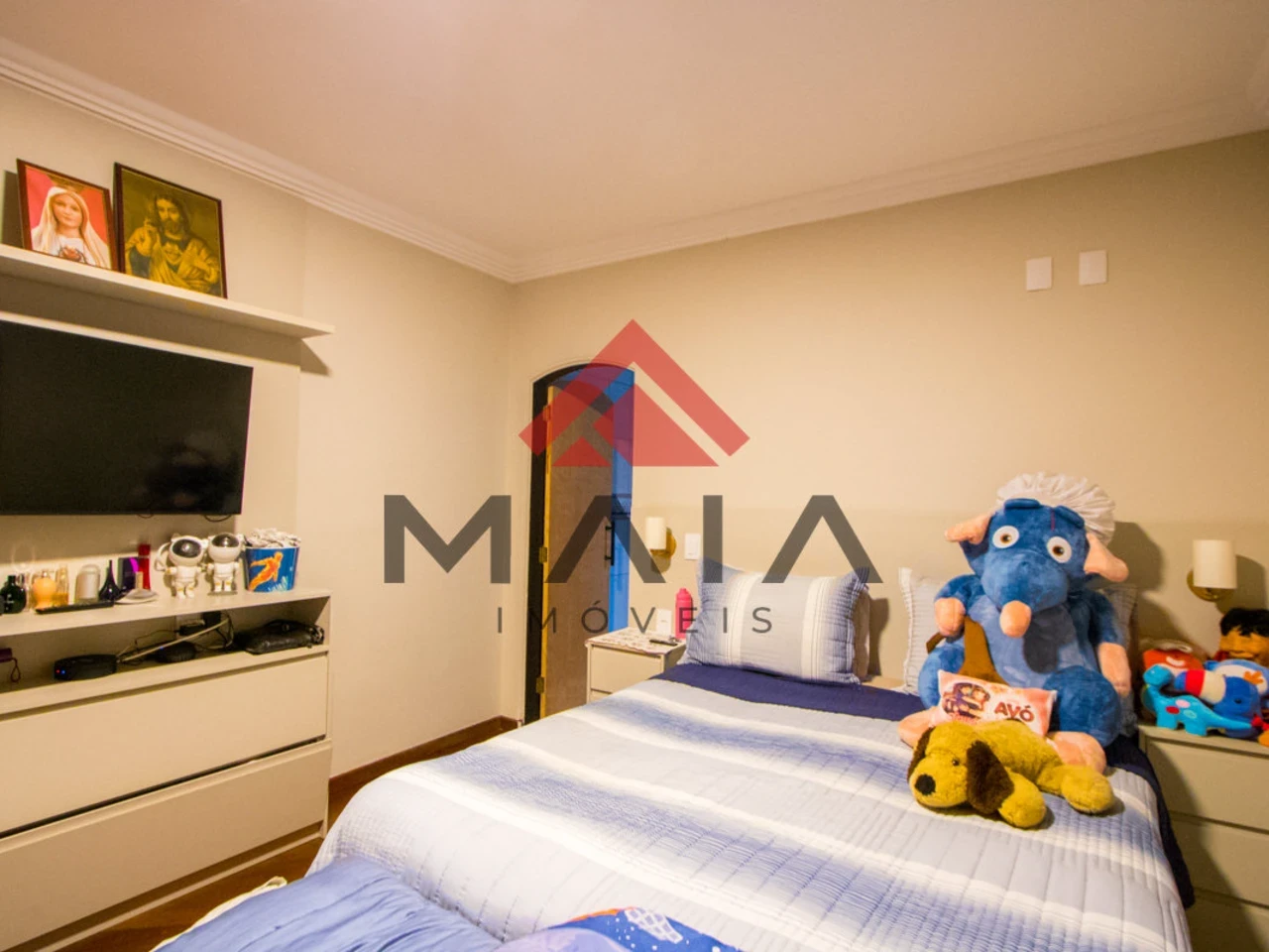 Casa no Campestre à venda com 420 metros e 06 vagas. - foto 9