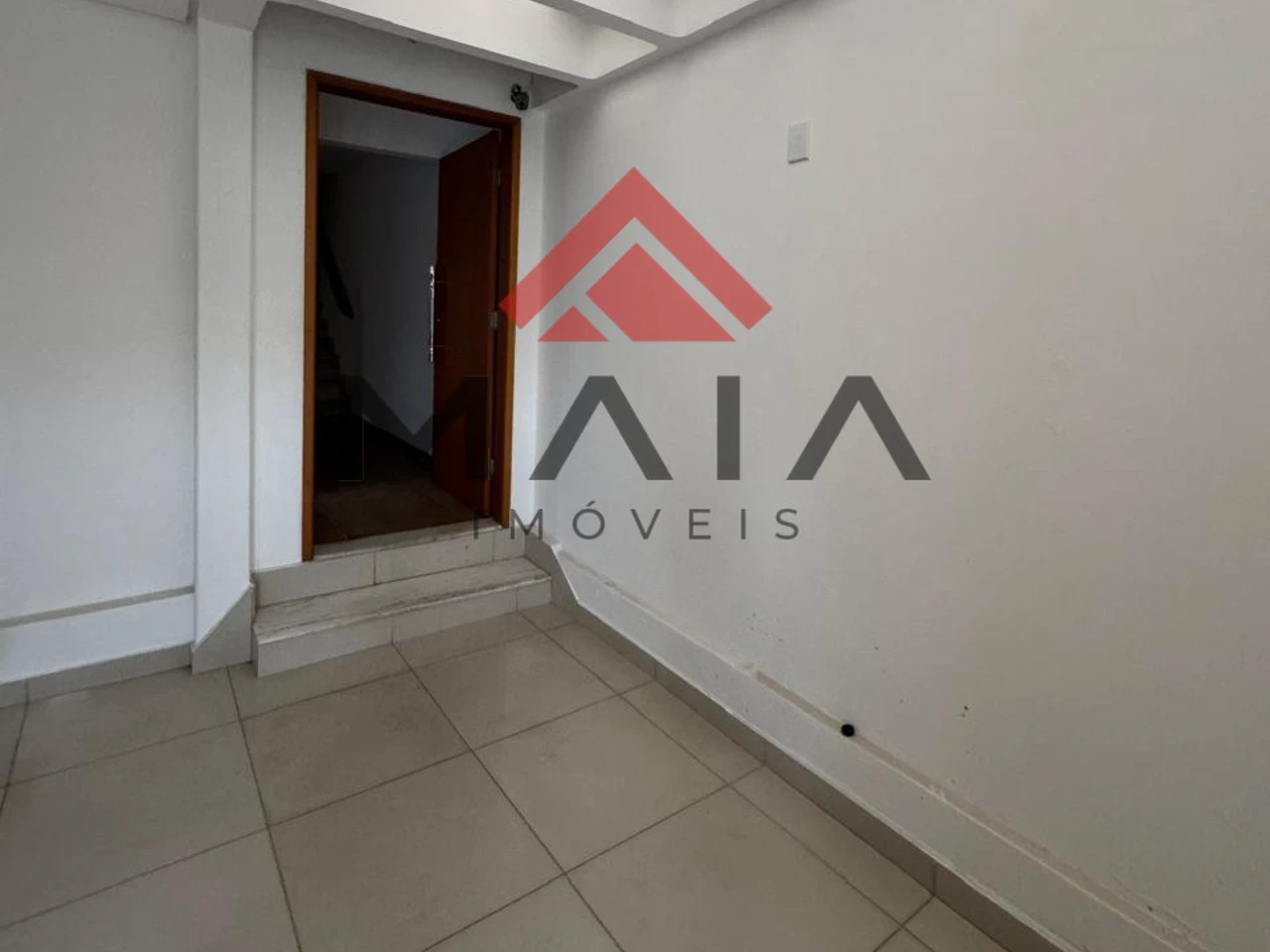 Imóvel Comercial Rua das Figueiras, com 04 salas. - foto 5
